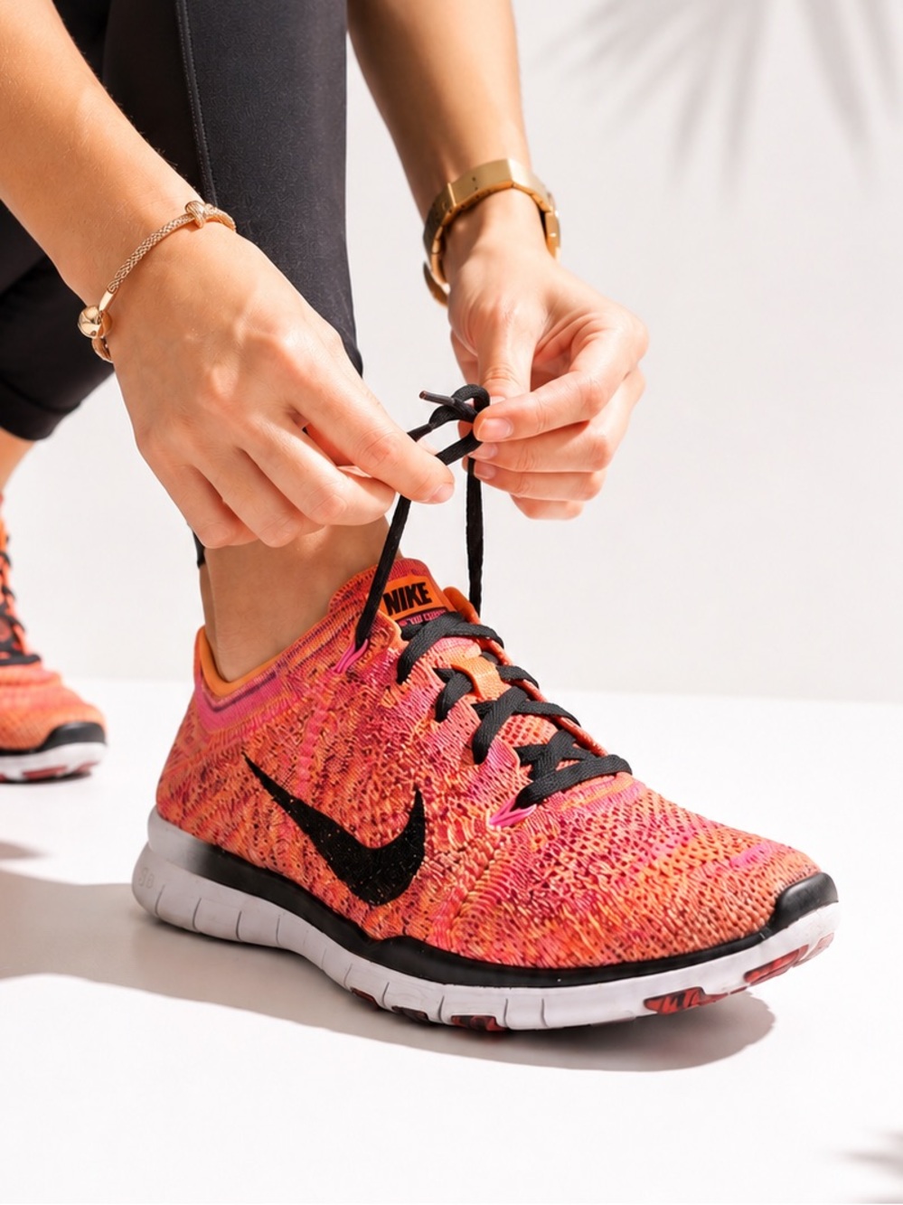 Nike Free 5.0 Flyknit Running Shoes Pink Orange Black Women’s US 6.5 EU 37.5